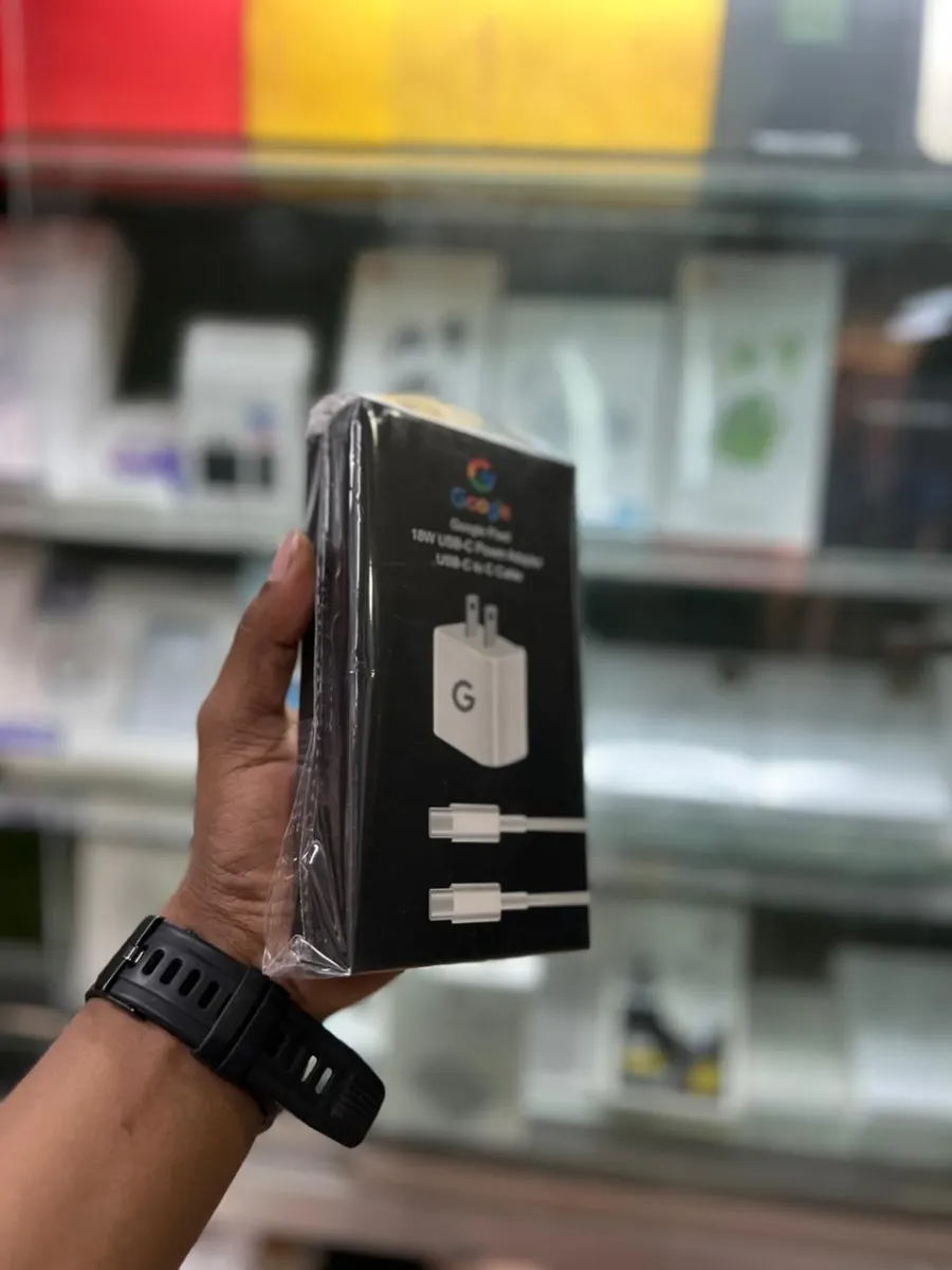 Google 18W USB-C Power Adapter With Cable