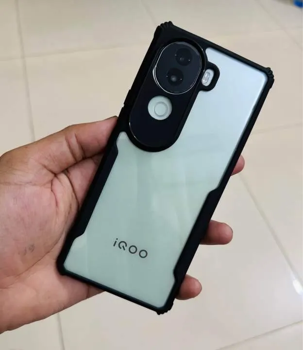 Premium Liquid Xundd Cover For Vivo V40e 5G Back Cover with full camera protection