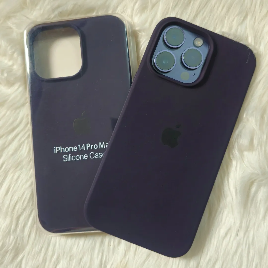 For Apple Iphone 14 / Iphone 14 Plus / Iphone 14 Pro / Iphone 14 Pro Max Luxury Silicone Protect Back Cover Soft Case - Camera (Deep Purple Color)